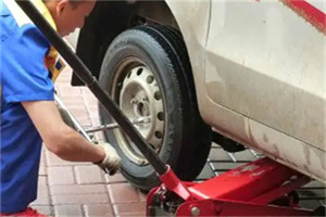 八步区附近拖车24小时服务热线电话